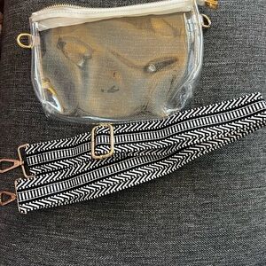 Vosturdy Clear Crossbody Stadium Bag with Herringbone Black & White Strap